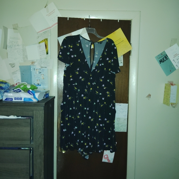 TORRID Black Floral Studio Knit Romper 2XL - Picture 7 of 11